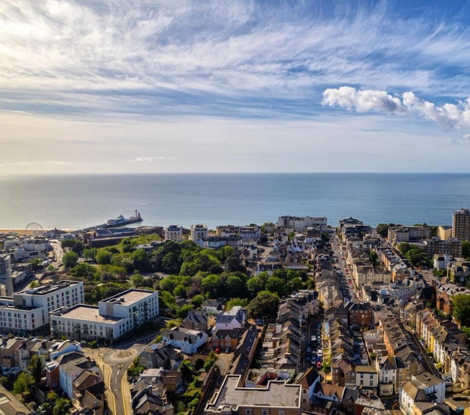 Sea Breeze - Pebbles Lejlighed Bournemouth Eksteriør billede